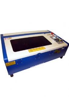 Piccolo plotter laser co2 tipo lux area di lavoro 220 x 300mm 40w