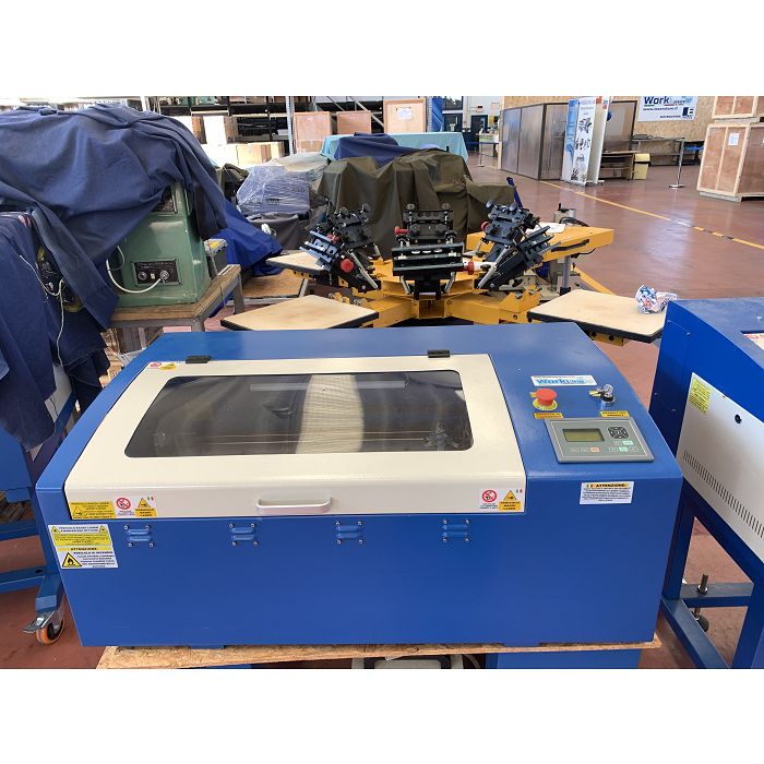 Plotter Laser Co2 6030 50W usato